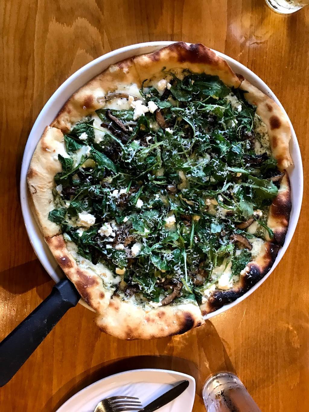 Yes Bistro | restaurant | 3801 Debarr Road, Anchorage, AK 99508, USA | 9072583199 OR +1 907-258-3199