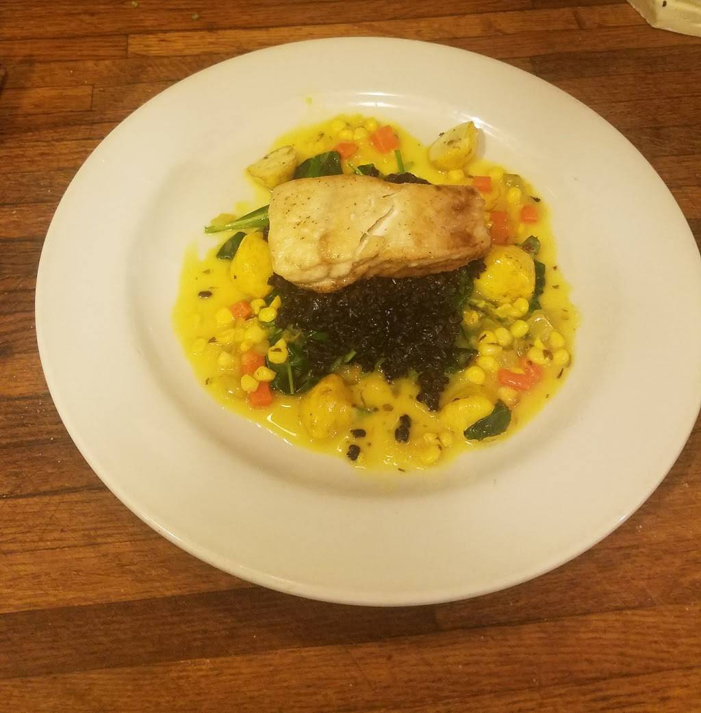 Barneys Restaurant | restaurant | 315 Buckram Rd, Locust Valley, NY 11560, USA | 5166716300 OR +1 516-671-6300