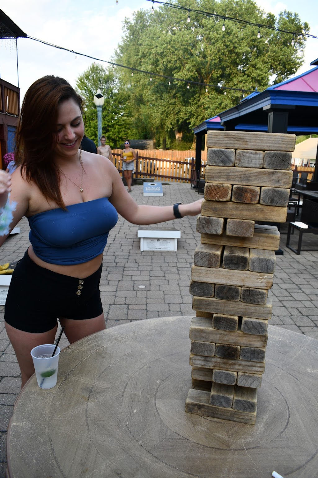 Famous Freddies Roadhouse | restaurant | 510 S, 510 Park Ave, Fox Lake, IL 60020, USA | 8475879677 OR +1 847-587-9677