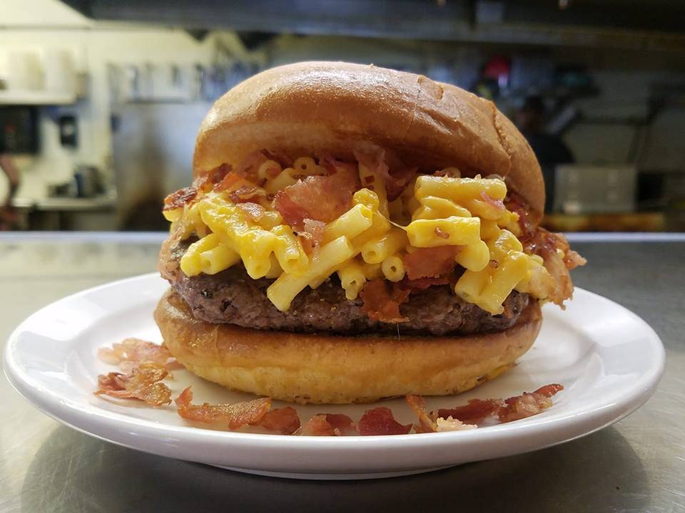 Lake Magnor Restaurant | restaurant | 764 US Hwy 63, Clayton, WI 54004, USA | 7159482975 OR +1 715-948-2975