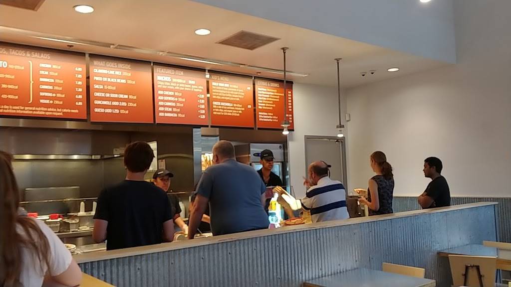 Chipotle Mexican Grill | restaurant | 2500 E Colfax Ave, Denver, CO 80206, USA | 3033885300 OR +1 303-388-5300