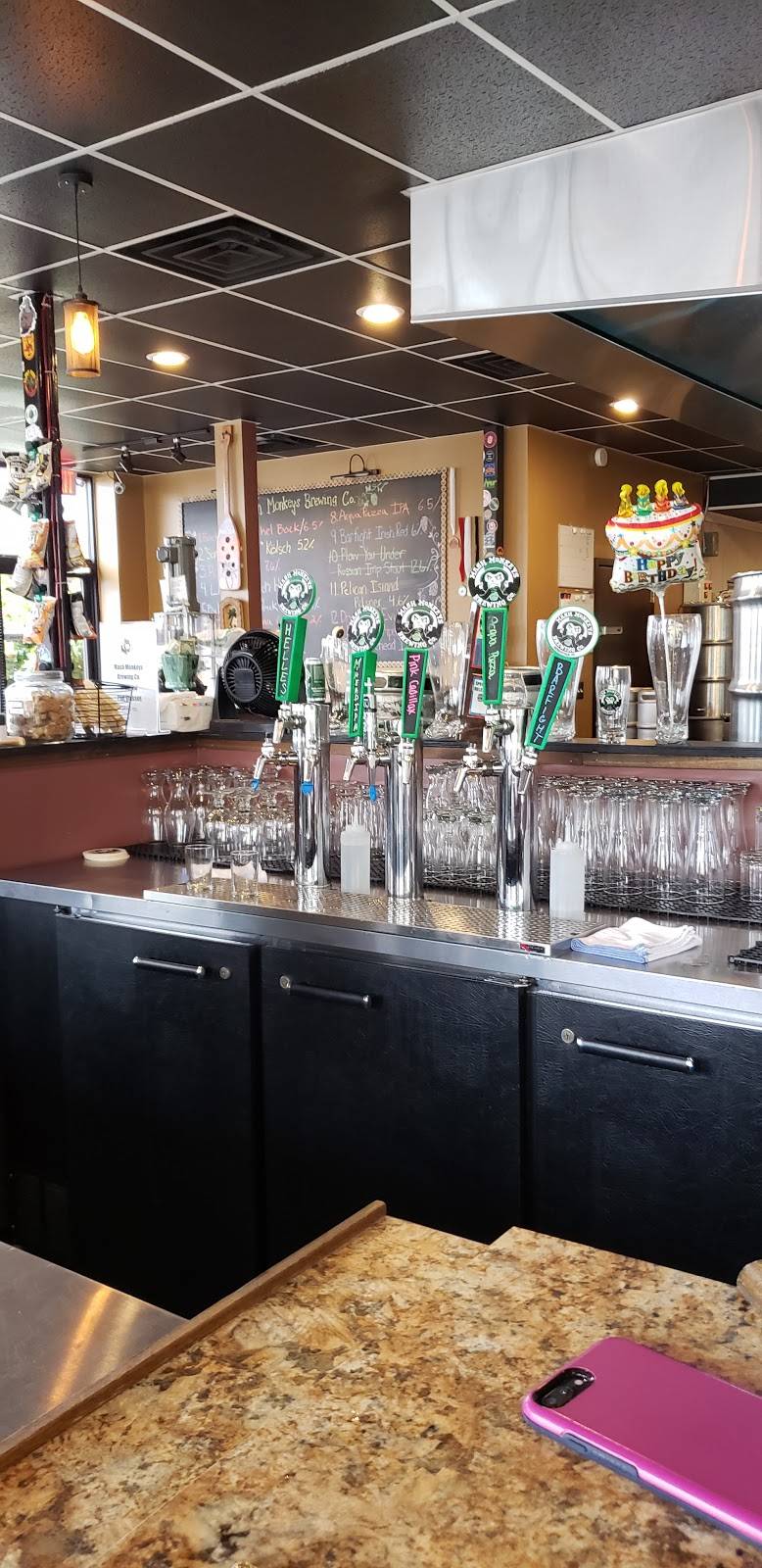 Mash Monkeys Brewing Company | restaurant | 920 US-1, Sebastian, FL 32958, USA | 7725716283 OR +1 772-571-6283