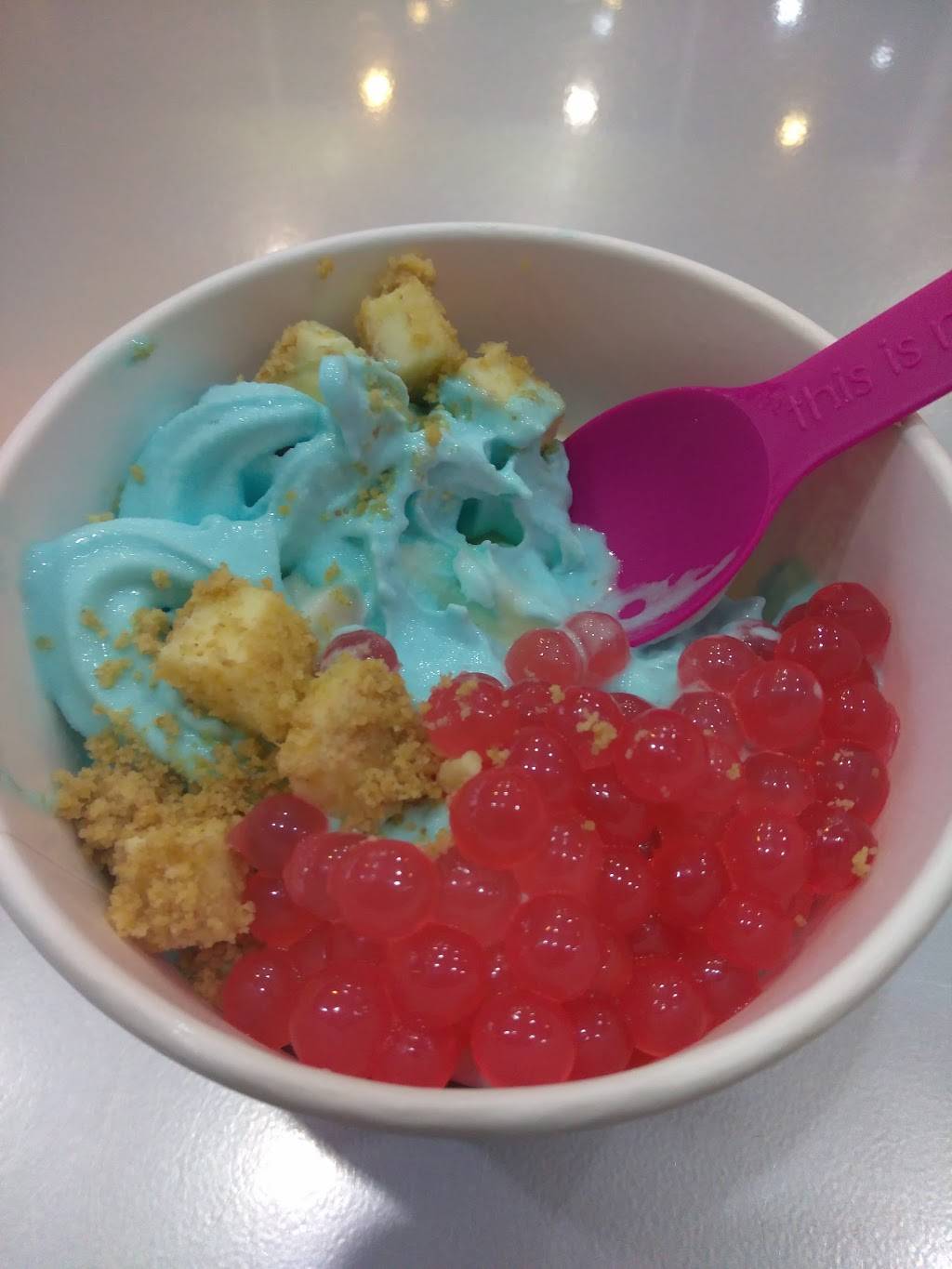 Menchies Frozen Yogurt | bakery | 301 W Parkwood Ave, Friendswood, TX 77546, USA | 2814822806 OR +1 281-482-2806