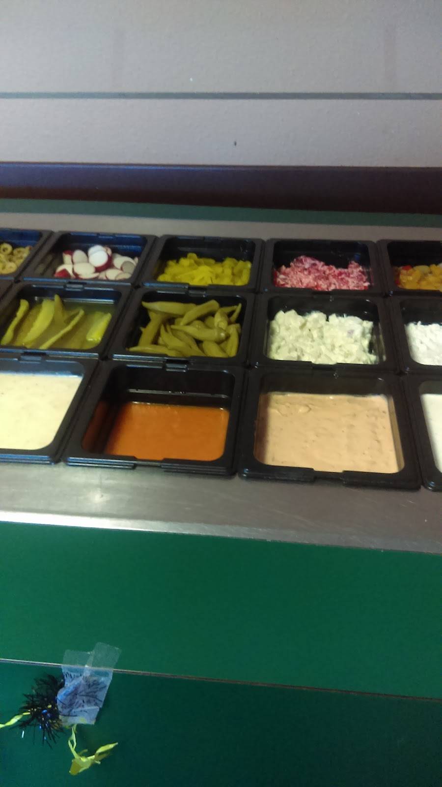 Simple Simons Pizza - Charleston, AR | meal takeaway | 213 E Main St, Charleston, AR 72933, USA | 4799652950 OR +1 479-965-2950