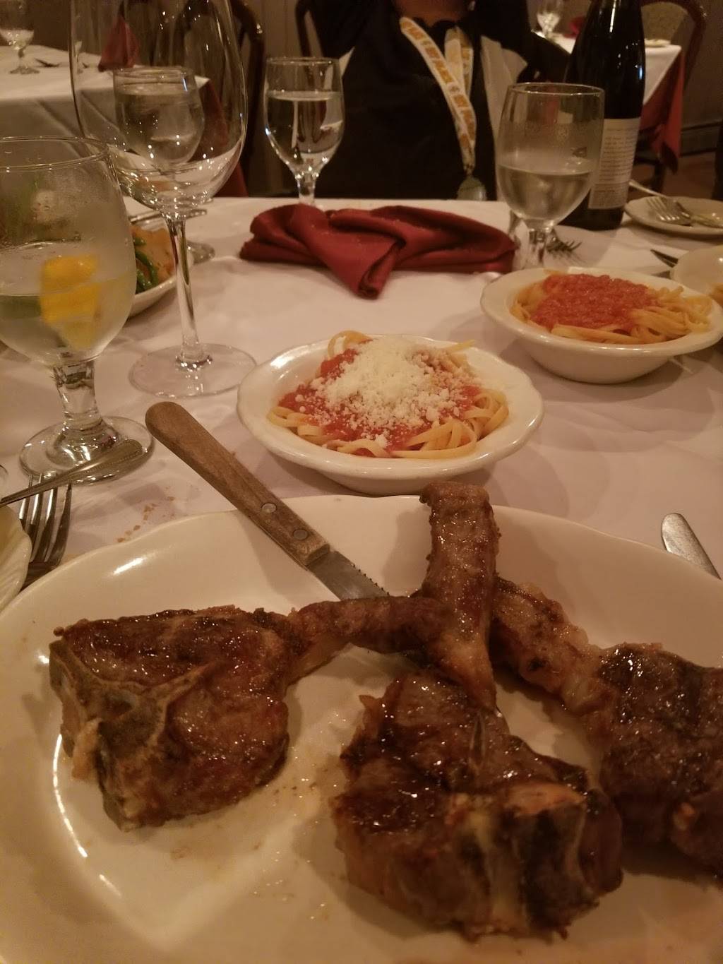 Torna a Sorrento Restaurant | restaurant | 52 Westfield Ave, Elizabeth, NJ 07208, USA | 9083514060 OR +1 908-351-4060