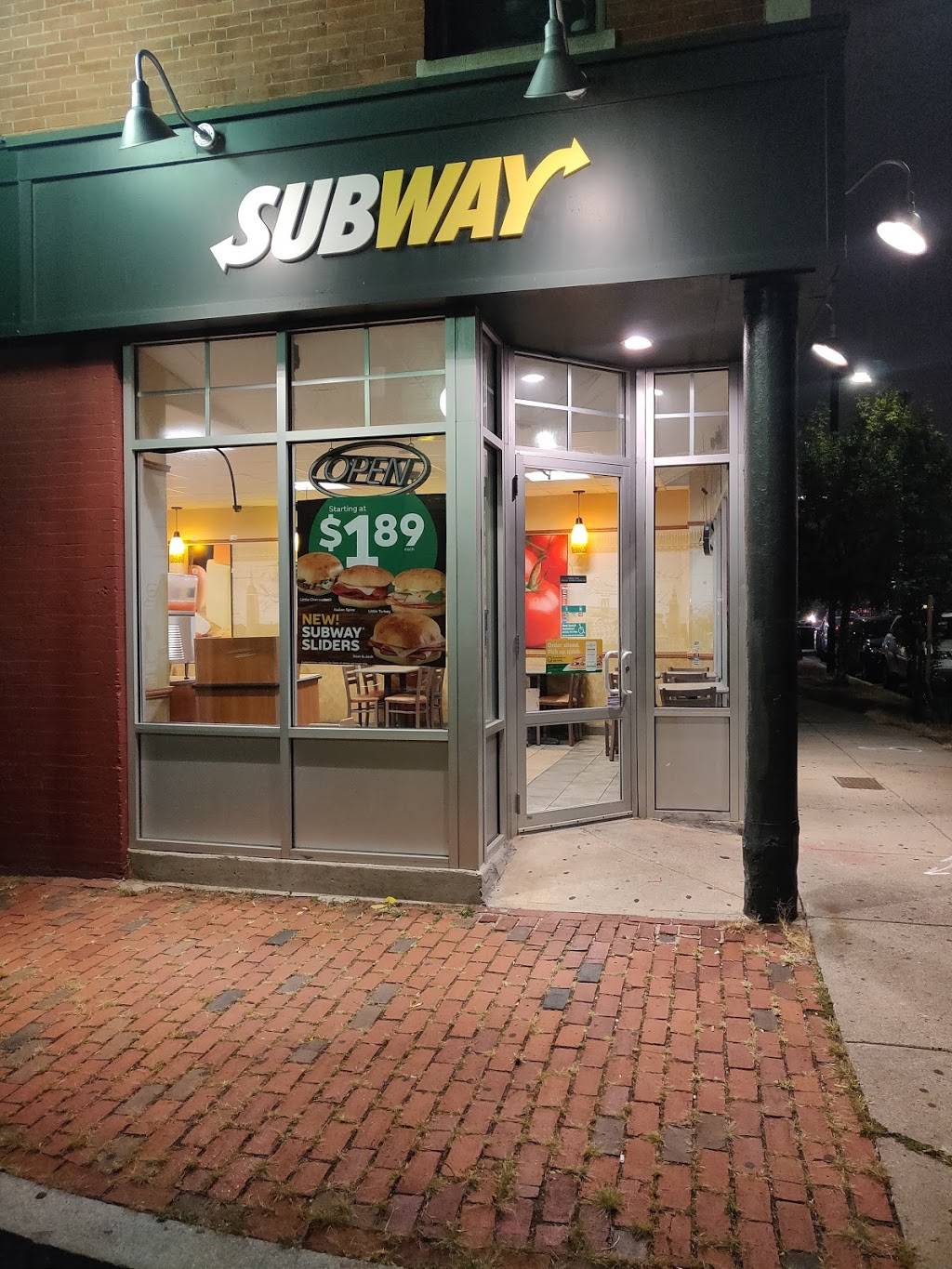 Subway | meal takeaway | 981 Tremont St, Boston, MA 02116, USA | 6179890453 OR +1 617-989-0453