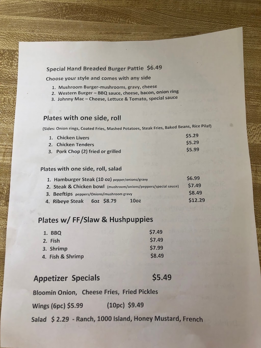 Chriscoes Diner | restaurant | 2535 E 5th St, Lumberton, NC 28358, USA | 9105361192 OR +1 910-536-1192