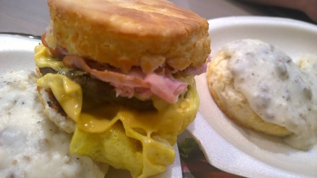 Hardees | restaurant | 21864 West Rd, Woodhaven, MI 48183, USA | 7343013797 OR +1 734-301-3797