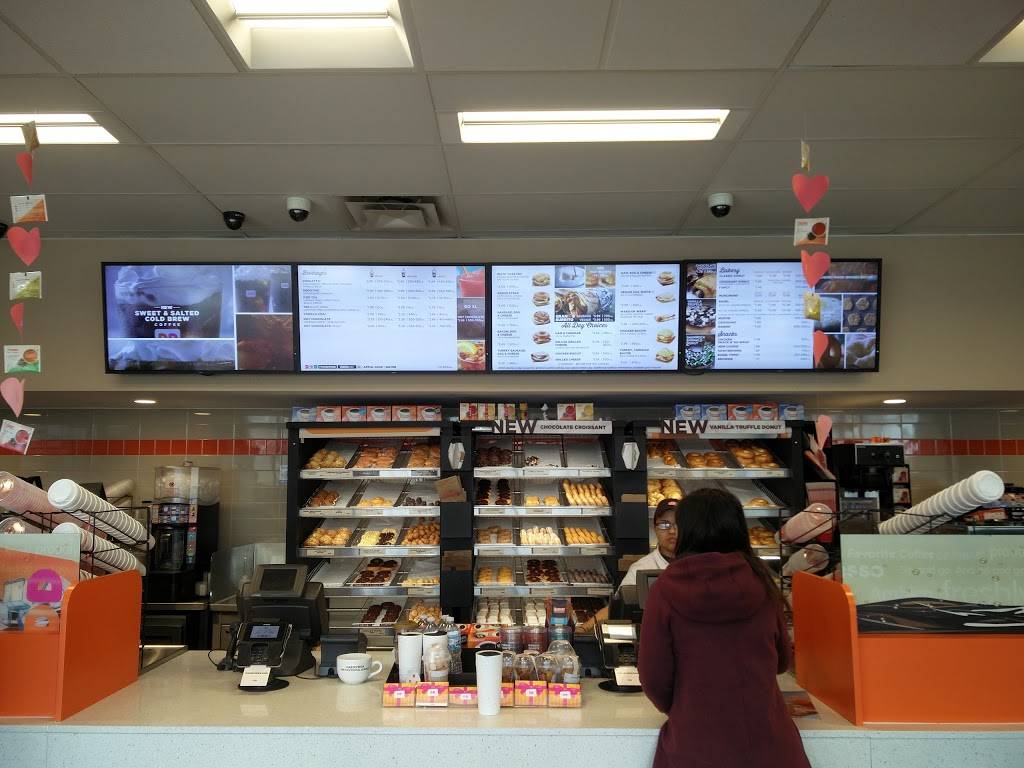 Dunkin Donuts | cafe | 749 W 31st St, Chicago, IL 60616, USA | 3125679212 OR +1 312-567-9212