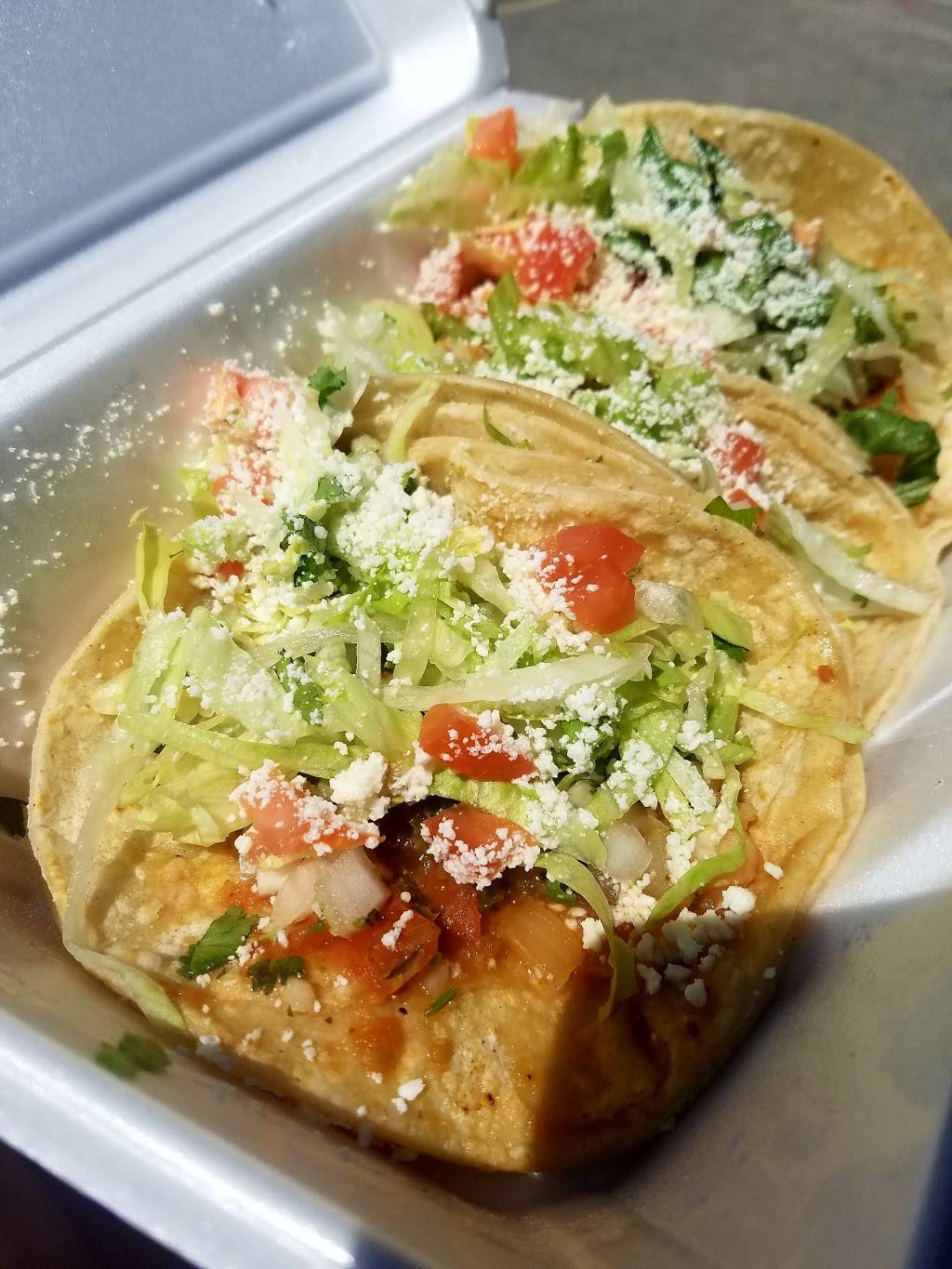 Queen of Tacos | restaurant | 9 E Mosholu Pkwy N, Bronx, NY 10467, USA | 7186521253 OR +1 718-652-1253
