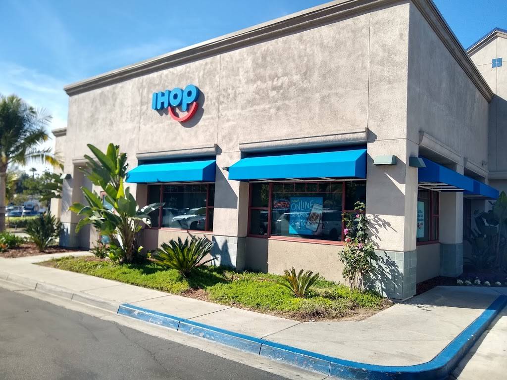 IHOP | restaurant | 2258 Otay Lakes Rd, Chula Vista, CA 91915, USA | 6196567780 OR +1 619-656-7780