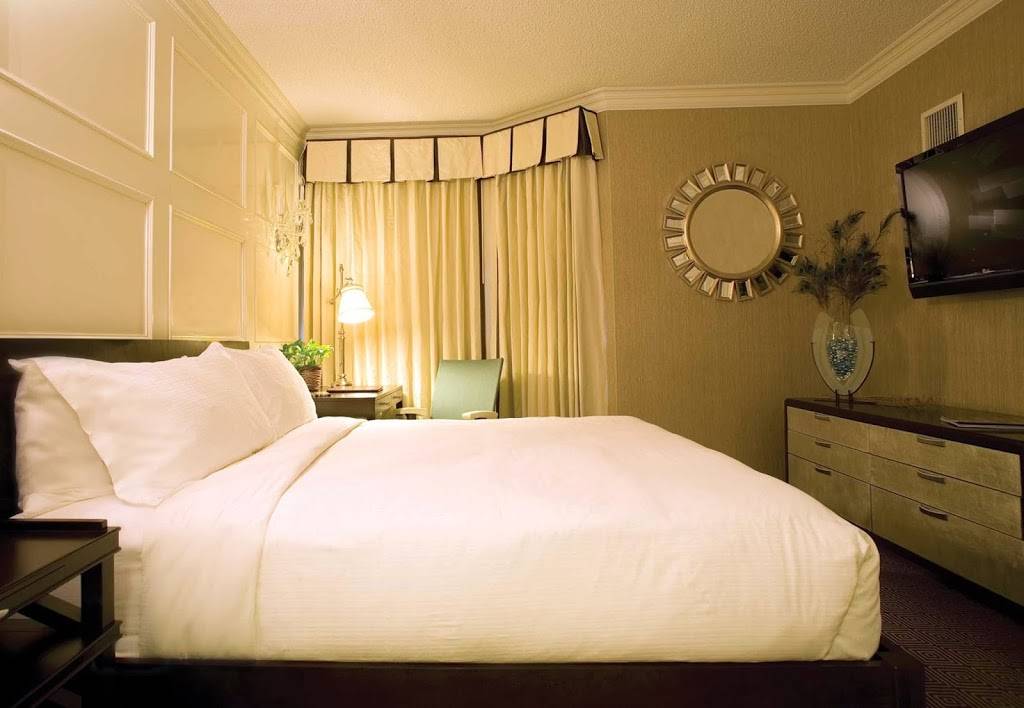 Scotto Brothers | restaurant | 40 Crossways Park Dr W #100, Woodbury, NY 11797, USA | 5163338777 OR +1 516-333-8777