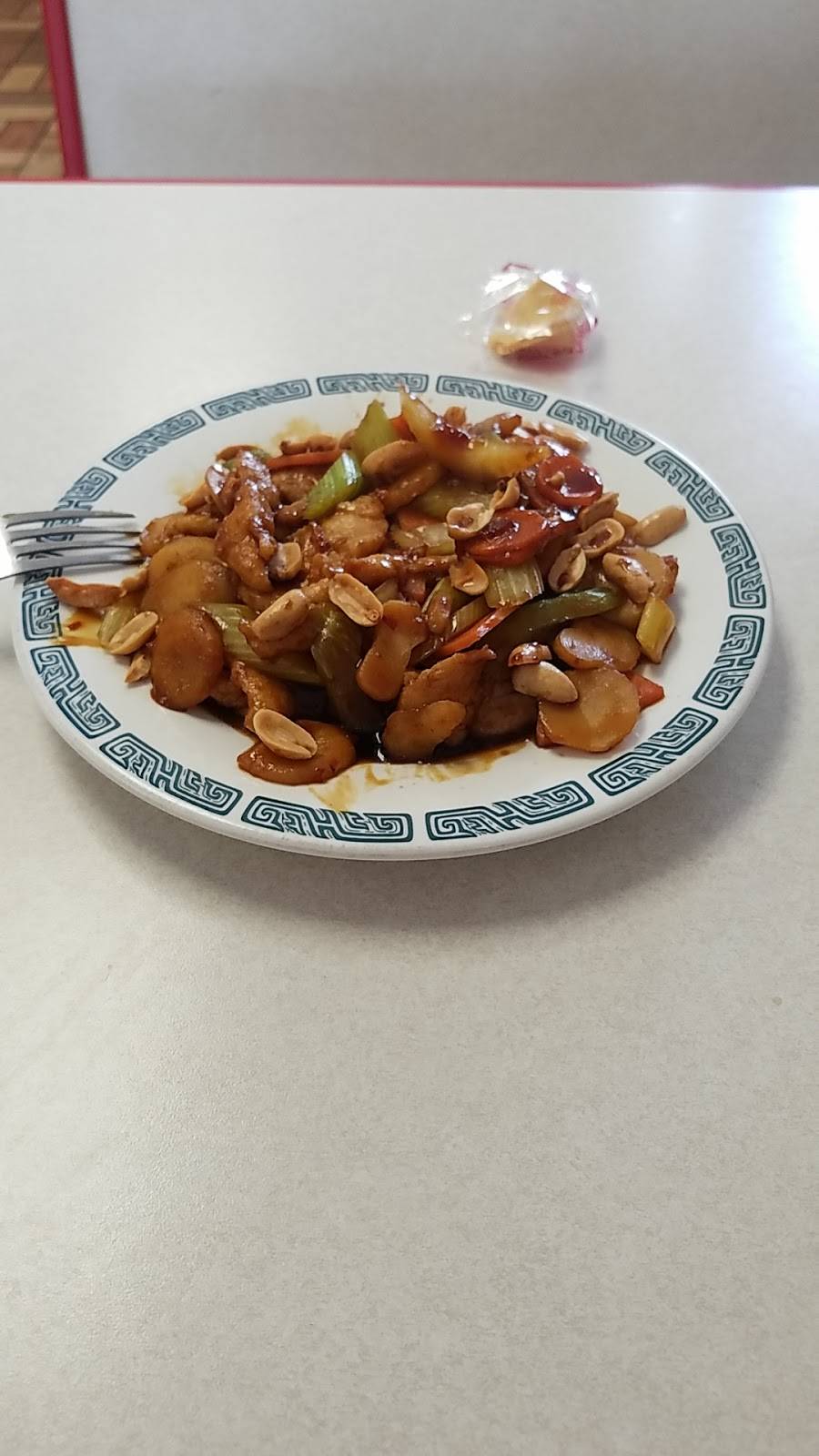 Wall Chinese Cafe | restaurant | 1001 E Ennis Ave, Ennis, TX 75119, USA | 9728756171 OR +1 972-875-6171