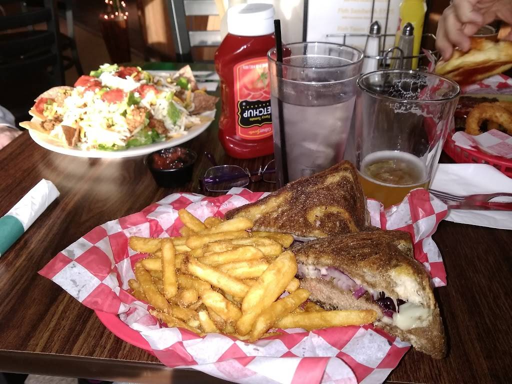 In The Drink | restaurant | W3860 Lakeshore Dr, Lake Geneva, WI 53147, USA | 2622488855 OR +1 262-248-8855