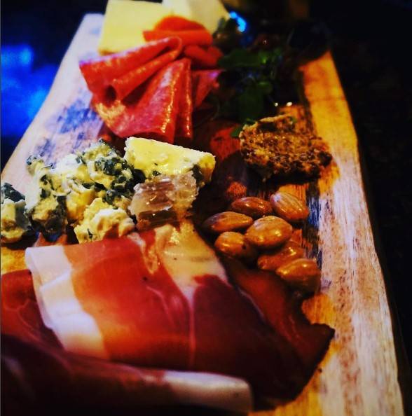 Envy Lounge | night club | 4647 MacArthur Blvd, Newport Beach, CA 92660, USA | 9492878270 OR +1 949-287-8270