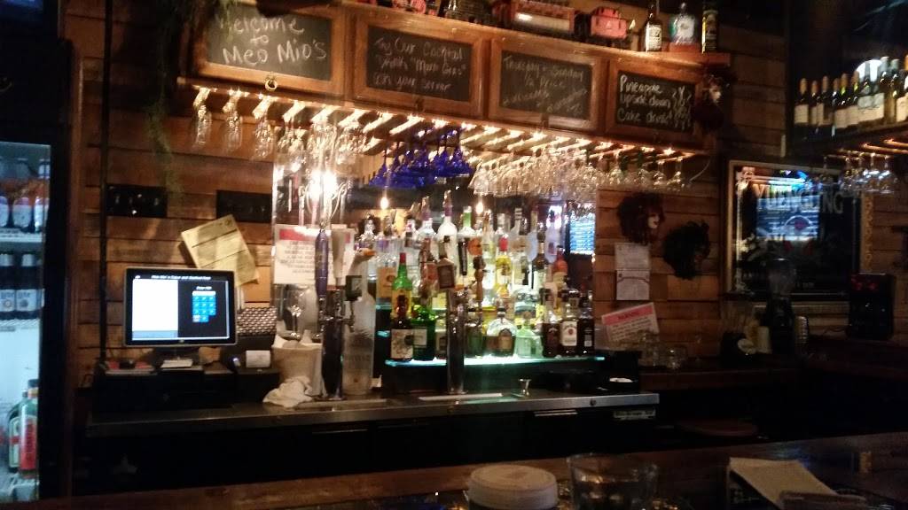 Meo Mios Cajun & Seafood Restaurant | restaurant | 16045 Highway 69, Bath Springs, TN 38311, USA | 7315492555 OR +1 731-549-2555