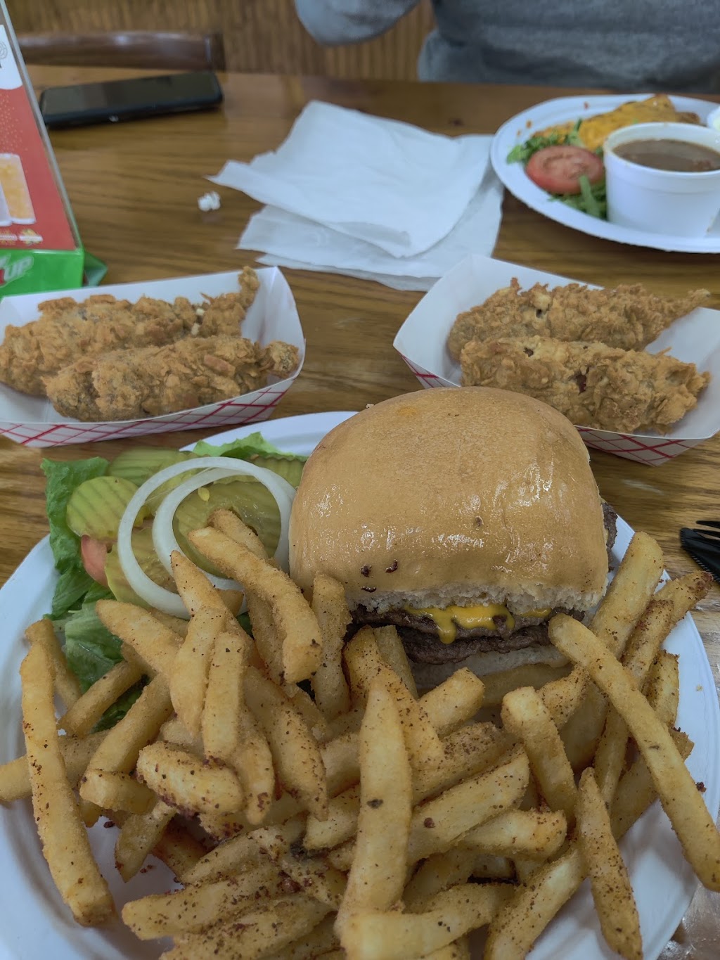 Ringo’s BBQ North | restaurant | 9652 McPherson Rd STE 100, Laredo, TX 78045, USA | 9567246767 OR +1 956-724-6767