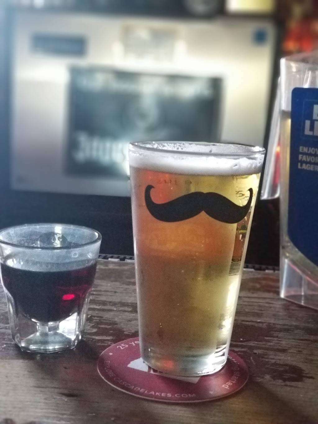 Corner Saloon | restaurant | 2509 SW Borland Rd, Tualatin, OR 97062, USA | 5036382523 OR +1 503-638-2523