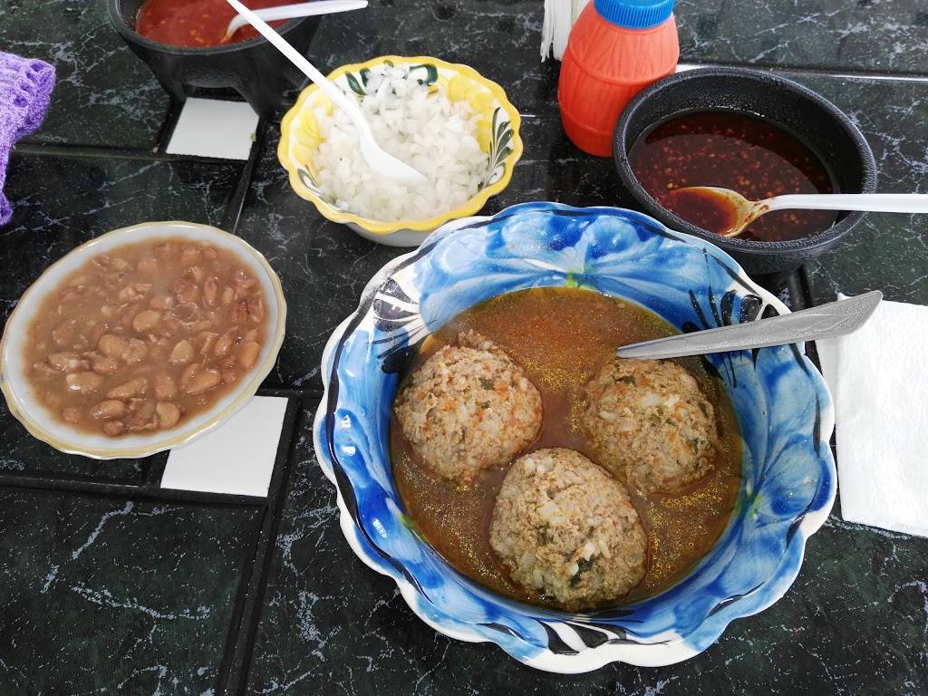 MENUDERIA "ALICIAS " | restaurant | Lucio Blanco, 22706 Rosarito, B.C., Mexico | 016642411256 OR +52 664 241 1256