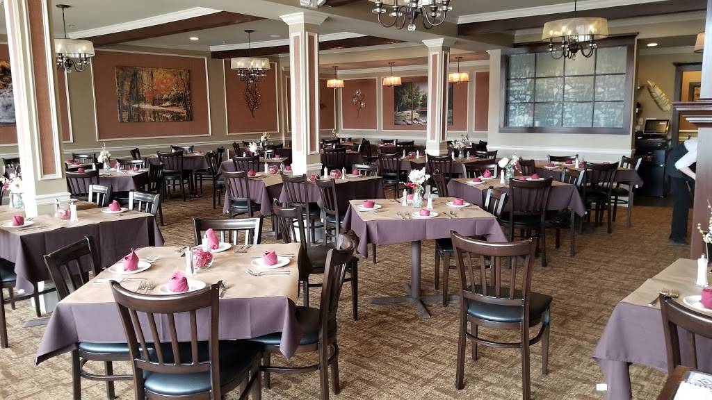 Holley Falls Bar & Grill | restaurant | 1 Public Square, Holley, NY 14470, USA | 5856382212 OR +1 585-638-2212