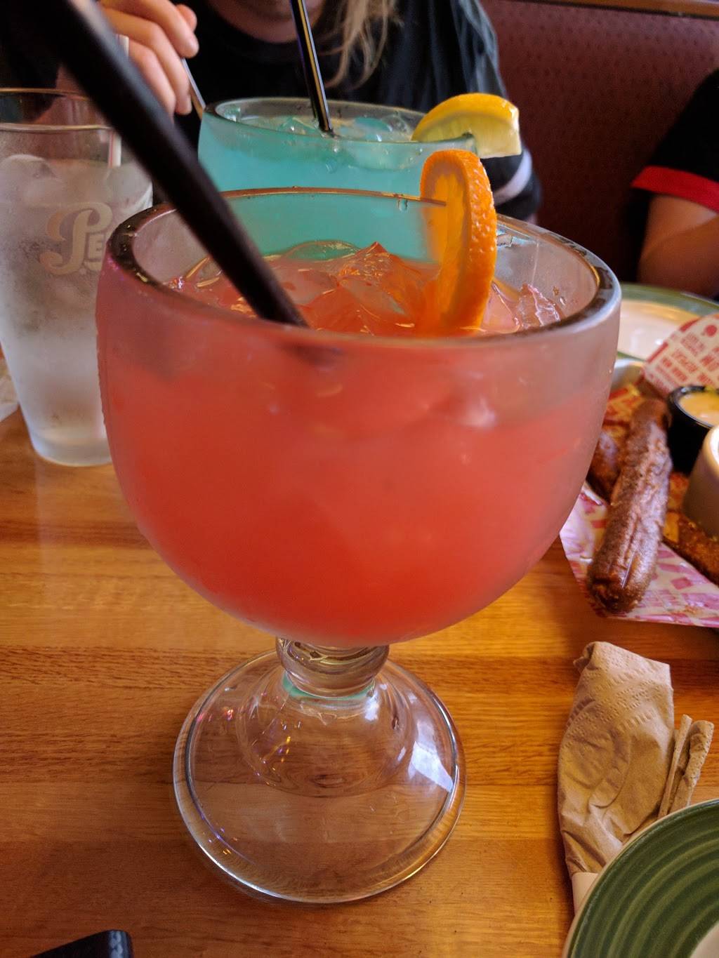 Applebees Grill + Bar | restaurant | 2810 Alexandria Pike, Highland Heights, KY 41076, USA | 8597812805 OR +1 859-781-2805