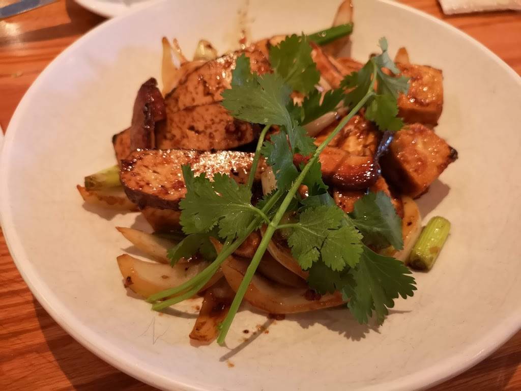 Saigon Spring | restaurant | 1683 U.S. 9, Clifton Park, NY 12065, USA | 5189820425 OR +1 518-982-0425