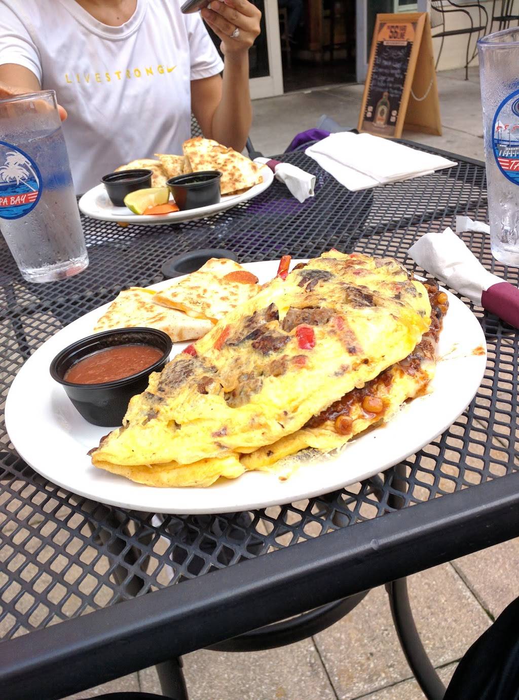 CITY DOG CANTINA | restaurant | 1208 E Kennedy Blvd #114, Tampa, FL 33602, USA | 8132802999 OR +1 813-280-2999