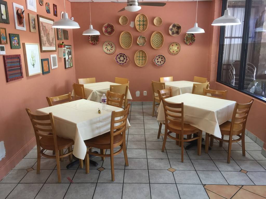 Tinas Cocina | restaurant | 961 W Magnolia Ave, Fort Worth, TX 76104, USA | 8173679807 OR +1 817-367-9807