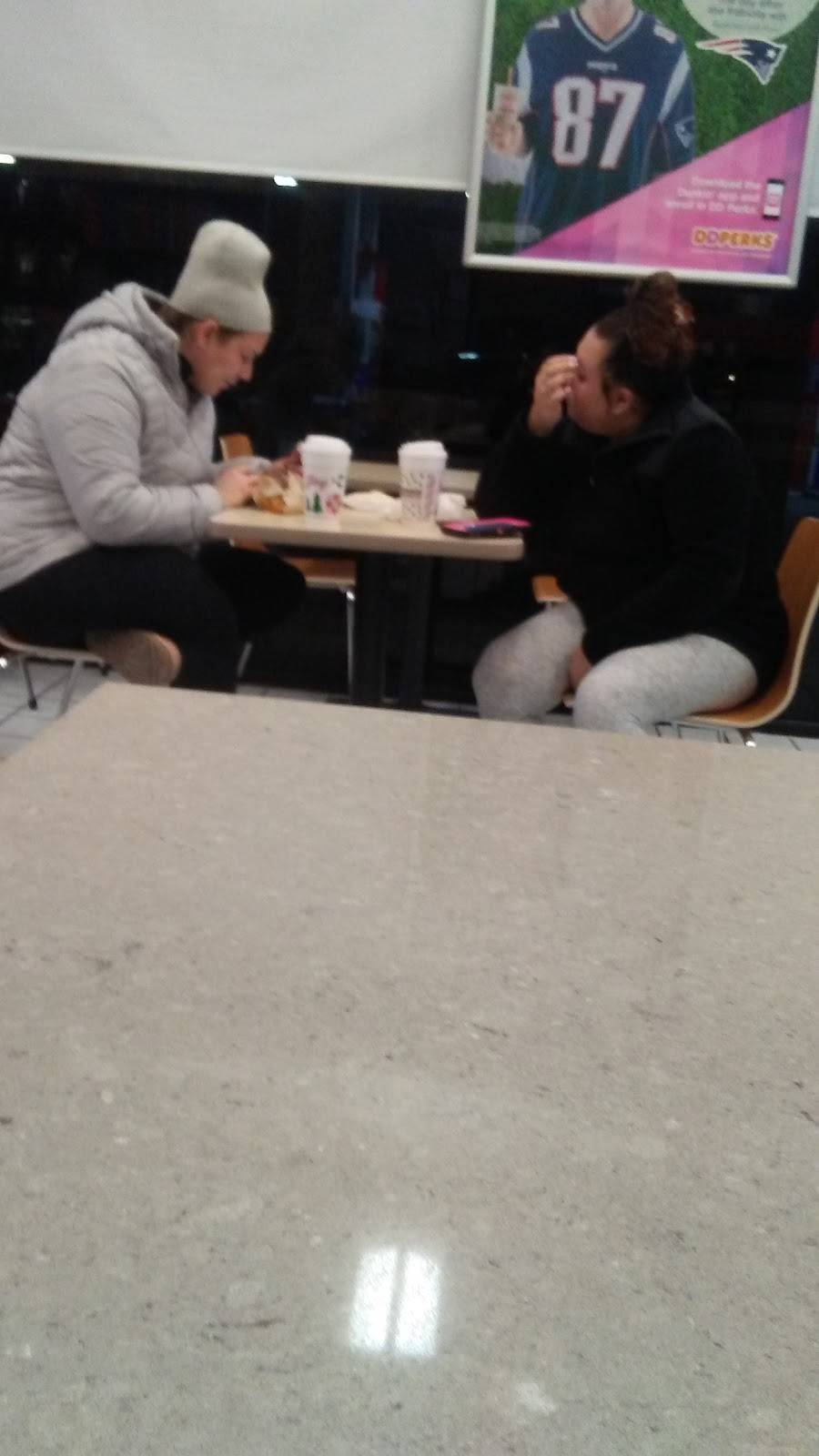 Dunkin | bakery | 107 River Rd, Lisbon, CT 06351, USA | 8603760496 OR +1 860-376-0496