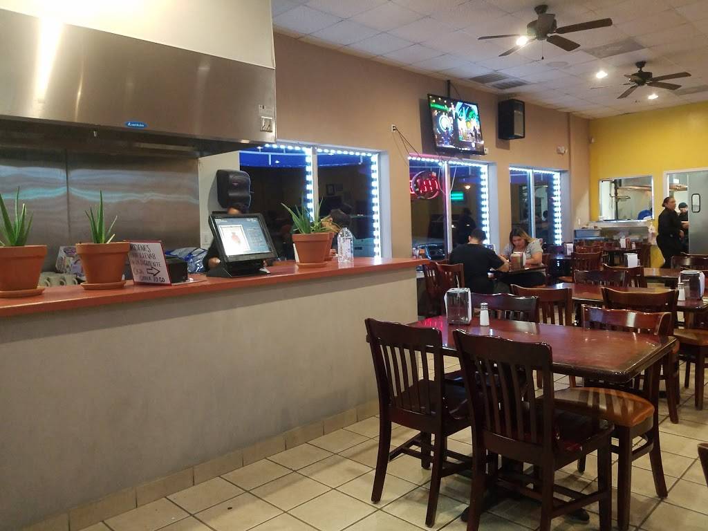 EL Paisano | restaurant | 305 S Carroll Ave, Dallas, TX 75226, USA | 2142723480 OR +1 214-272-3480