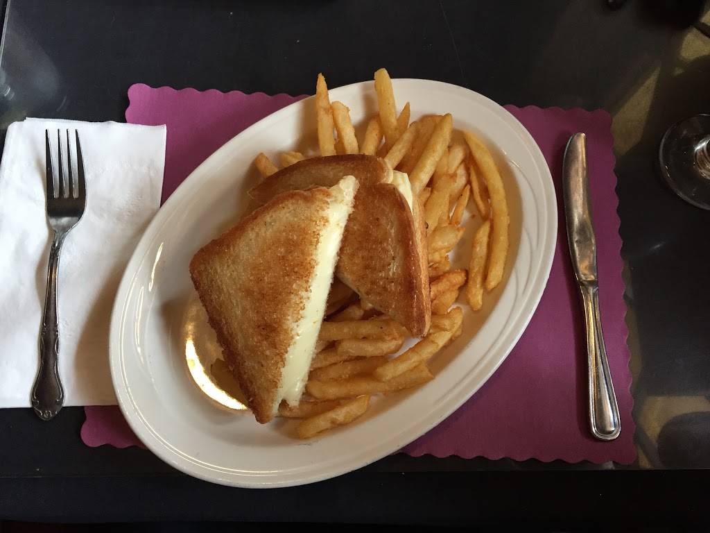 Jimmies Place | meal takeaway | 133 Main St, Seymour, CT 06483, USA | 2038813026 OR +1 203-881-3026