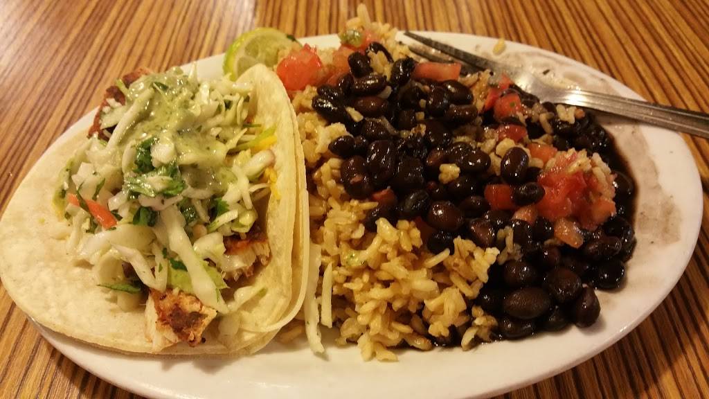 Wahoos Fish Taco | restaurant | 1087 S Hover St unit c, Longmont, CO 80501, USA | 3037765625 OR +1 303-776-5625