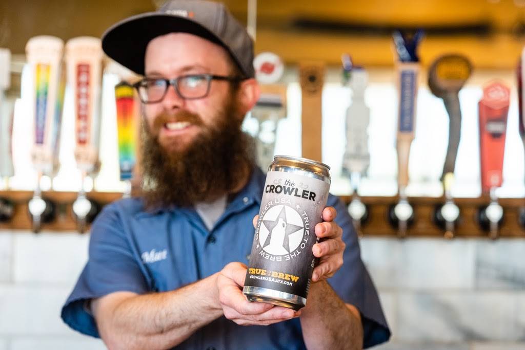 Growler USA - Austin | restaurant | 609 W 29th St, Austin, TX 78705, USA | 5128009532 OR +1 512-800-9532