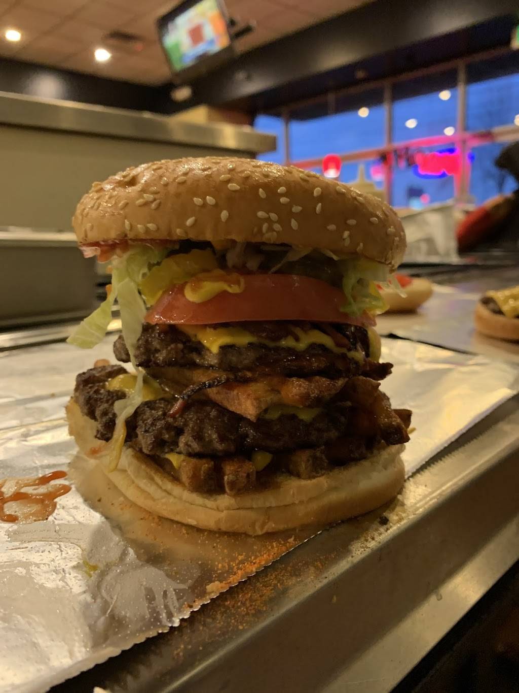 Brgrs N More | restaurant | 1780 Tiny Town Rd Suite D, Clarksville, TN 37042, USA | 9316471110 OR +1 931-647-1110