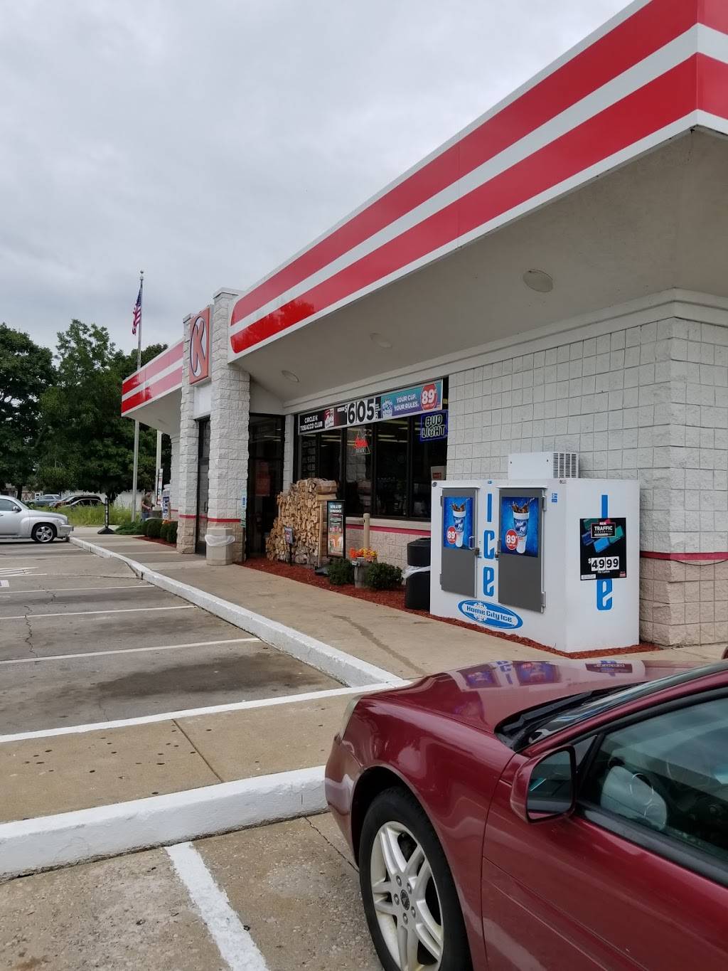 Circle K | cafe | 405 Main St, Canton, IL 61520, USA | 3096479276 OR +1 309-647-9276