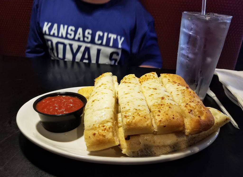 Minskys Pizza | restaurant | 7198 Renner Rd, Shawnee, KS 66217, USA | 9136310059 OR +1 913-631-0059