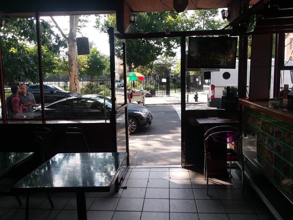 El Burro | restaurant | 324 Suydam St, Brooklyn, NY 11237, USA | 7184170381 OR +1 718-417-0381