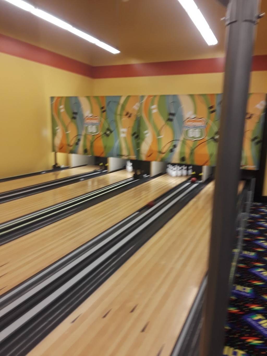 Tilt Studio Newport News | restaurant | 12300 Jefferson Ave #600, Newport News, VA 23602, USA | 7572801737 OR +1 757-280-1737