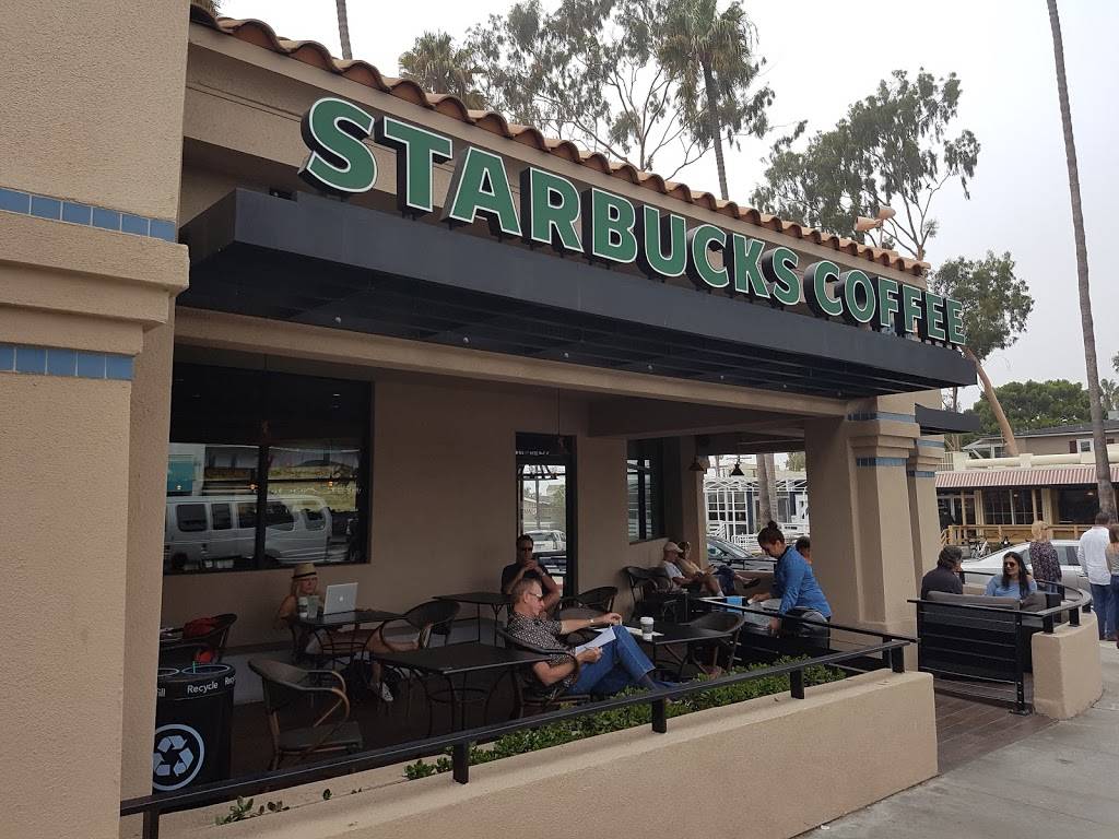 Starbucks | cafe | 2801 East Coast Hwy, Corona Del Mar, CA 92625, USA | 9496754416 OR +1 949-675-4416