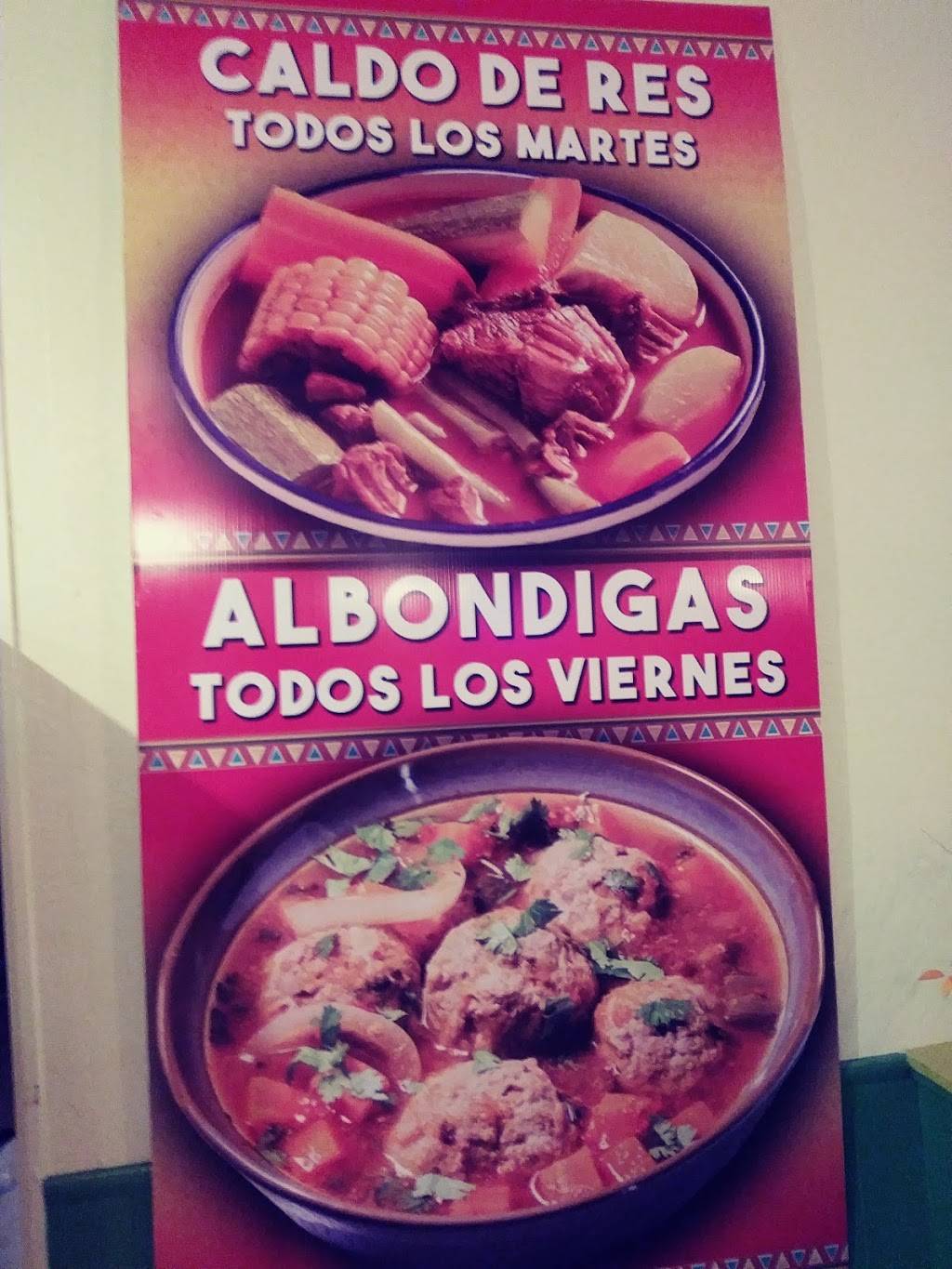 Taqueria and Pizzeria La Imperial | restaurant | 3390 W Mt Whitney Ave, Riverdale, CA 93656, USA | 5596327019 OR +1 559-632-7019