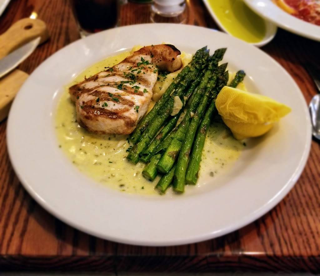 Montanos Restaurant | restaurant | 481 US-6, North Truro, MA 02652, USA | 5084872026 OR +1 508-487-2026