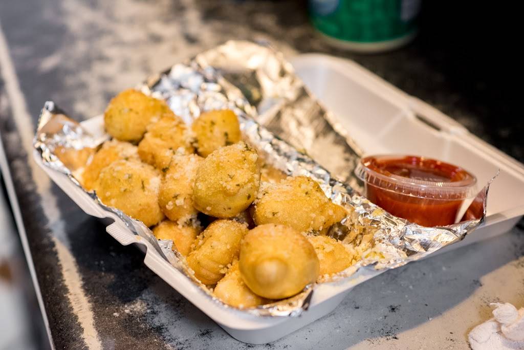 Brunos Pizza | meal delivery | 31 E High St, Oxford, OH 45056, USA | 5135232266 OR +1 513-523-2266