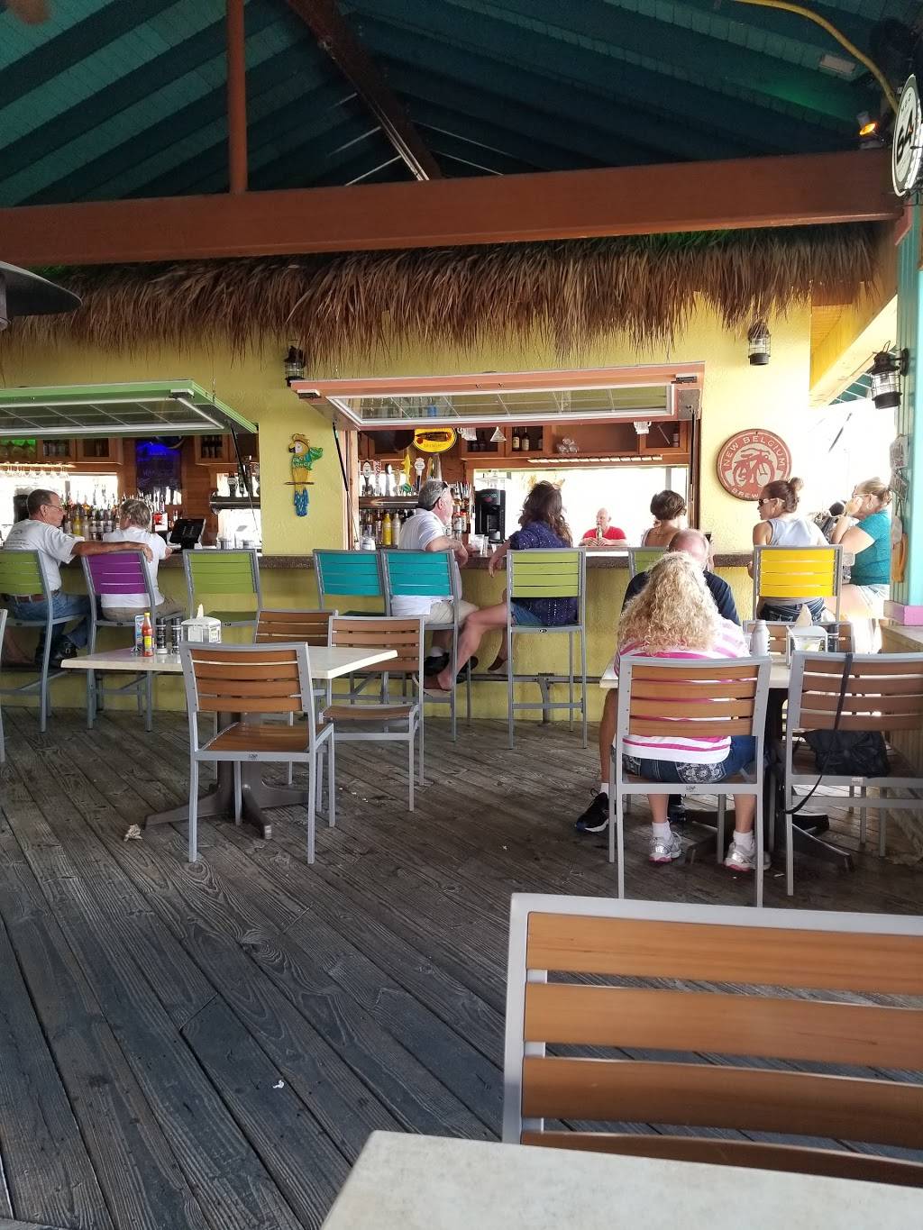 Sams Beach Bar | restaurant | 6325 Clark St, Hudson, FL 34667, USA | 7278681971 OR +1 727-868-1971