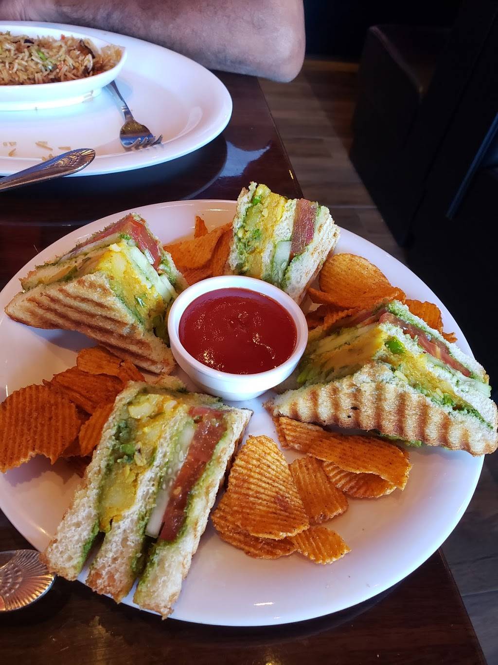 Honest Restaurant | restaurant | 758 S Broadway, Hicksville, NY 11801, USA | 5164659145 OR +1 516-465-9145