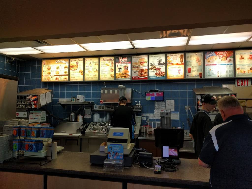 Dairy Queen Grill & Chill | restaurant | 415 Hazeldean Rd, Kanata, ON K2L 4C6, Canada | 6135918335 OR +1 613-591-8335