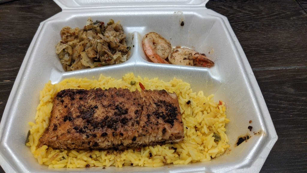 Clays Smoked Tuna | restaurant | 726 North Pkwy, Memphis, TN 38105, USA | 9018485640 OR +1 901-848-5640