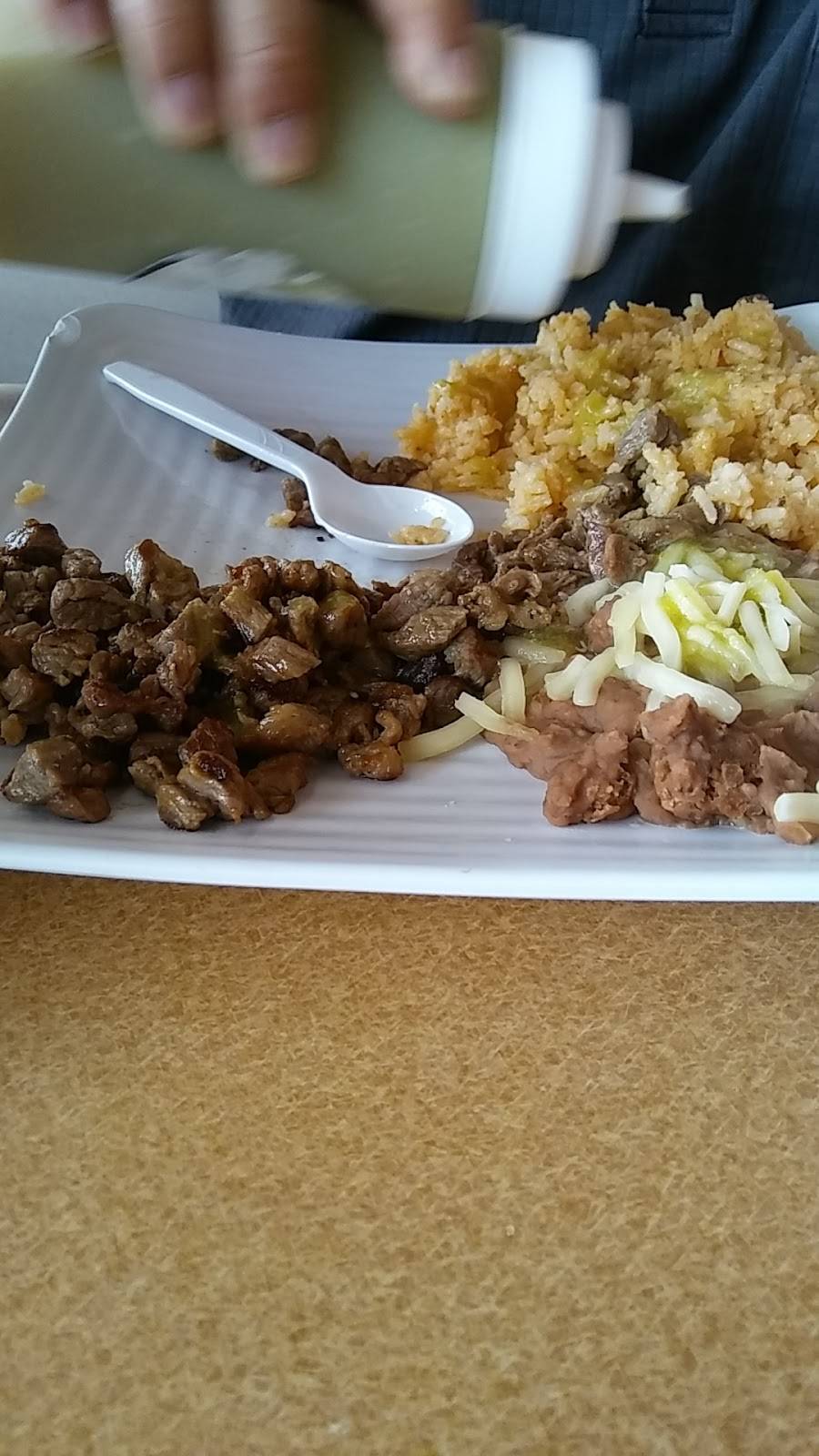 Siete 7 Salsas Taqueria | restaurant | 2500, 11555 Jupiter Rd, Dallas, TX 75218, USA | 9728076255 OR +1 972-807-6255