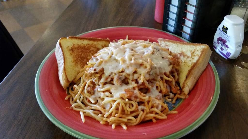 Georges Bar & Grill | cafe | 69595 Sunset Blvd, Union, MI 49130, USA | 2696415535 OR +1 269-641-5535