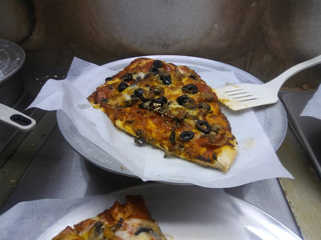 Pied Piper Pizza | restaurant | 12300 NE Fourth Plain Blvd, Vancouver, WA 98682, USA | 3608926430 OR +1 360-892-6430