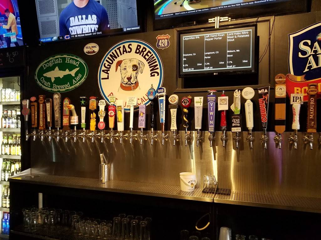 Mad Pub | restaurant | 12933 Village Blvd, Madeira Beach, FL 33708, USA | 7273977693 OR +1 727-397-7693